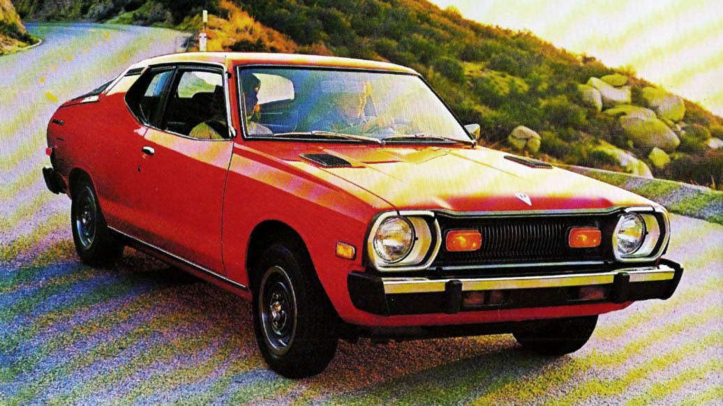 Datsun rouge F-10 VINTAGE 1975 Datsun Cherry F-10 1976